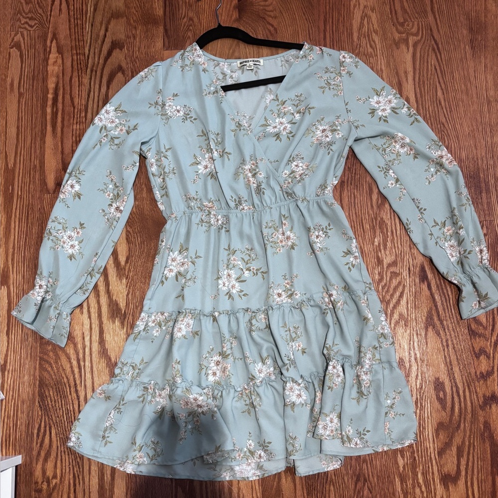 Inspired Hearts green long sleeve floral dress waist area stretchy size L